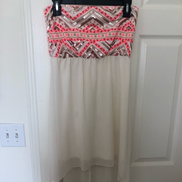 White Summer High Low Dress, Strapless - Picture 3 of 3